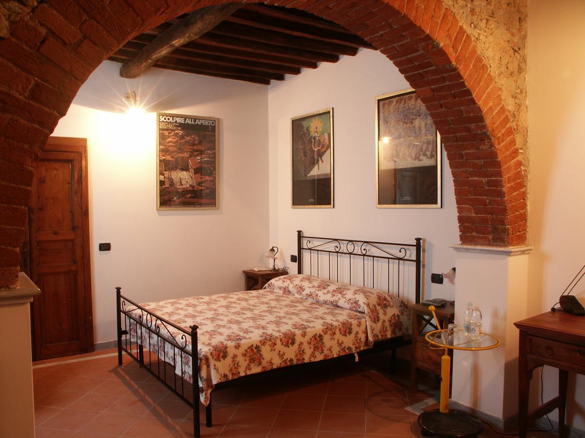 Bed and Breakfast Galleria Ars Apua Каррара Екстер'єр фото